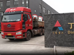 PE300X1300與PE400X600鄂式破碎機(jī)發(fā)往廣東 PE300X1300與PE400X600鄂式破碎機(jī)發(fā)往廣東